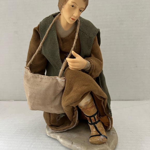 Members Mark Nativity Replacement 7" Shepherd boy🌟broken off arm - Picture 1 of 8